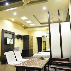 Hotel C-9
